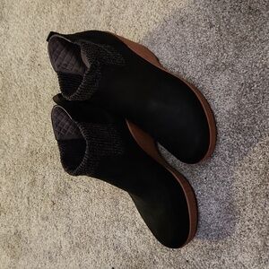 NWOT Dr Scholl's wedge booties sz 11